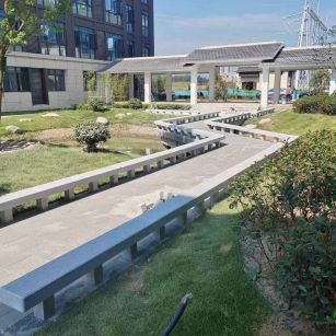 广元 芝麻灰小区坐凳&栏杆安装效果