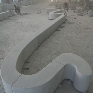 广元 花岗岩整石坐凳拼装