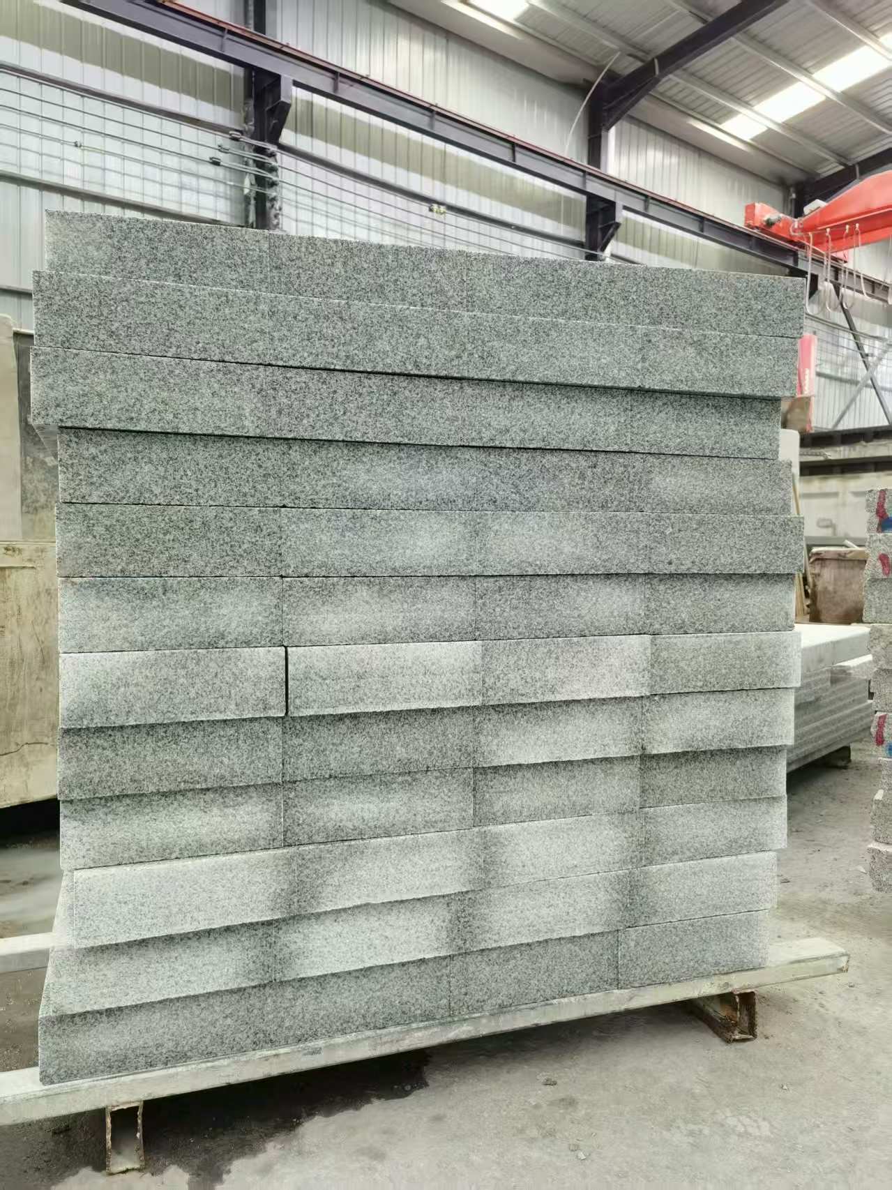 广元 芝麻白10公分300*600广场地铺，A料定制，尺寸标准，厚薄均匀