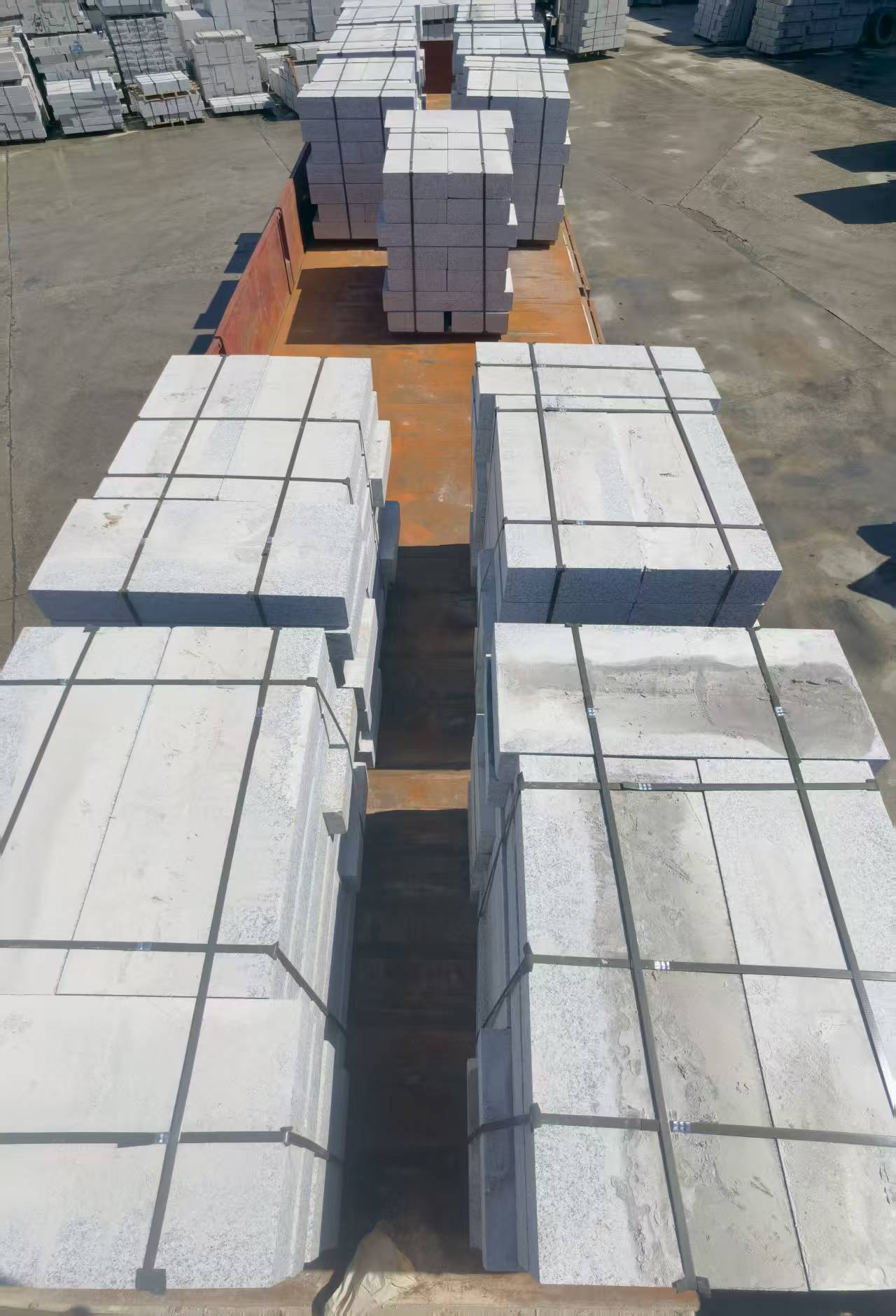 广元 路沿石装车出货