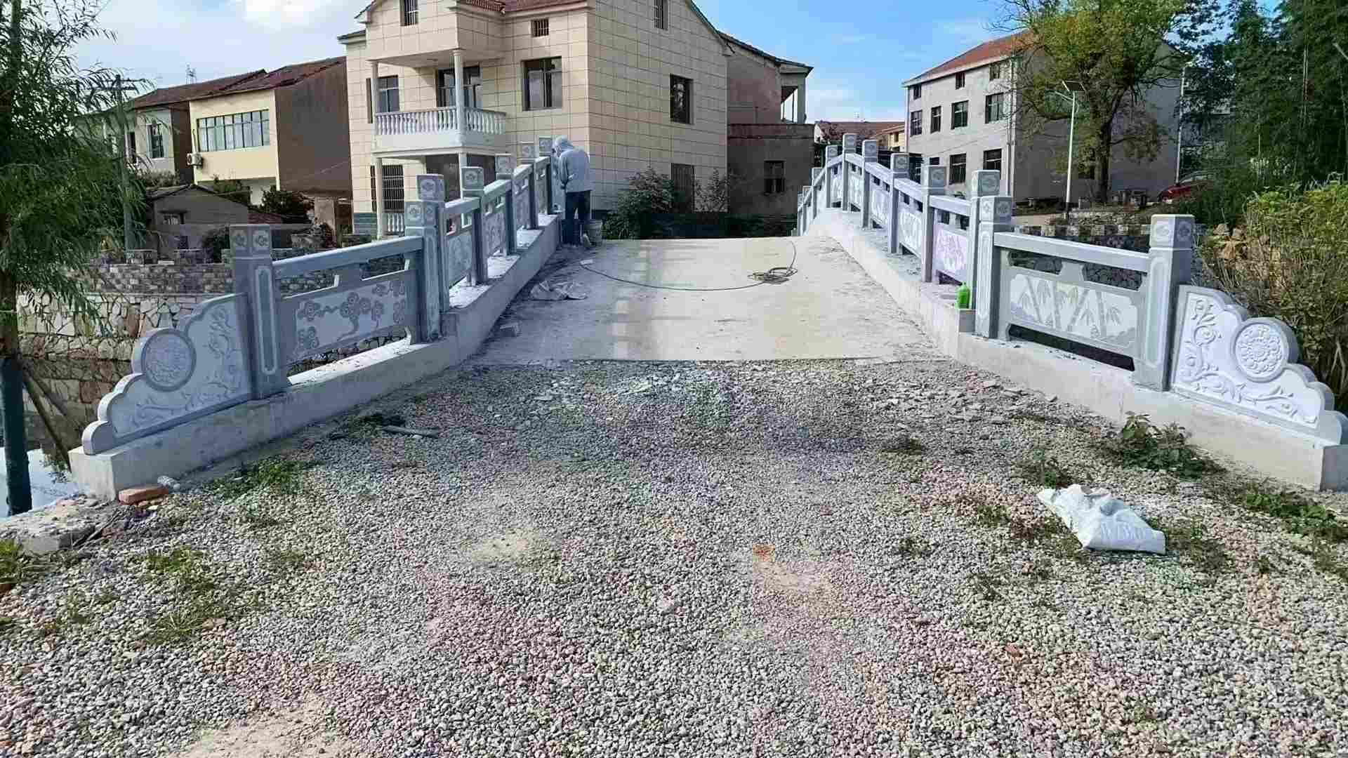 广元 芝麻灰花岗岩桥栏杆