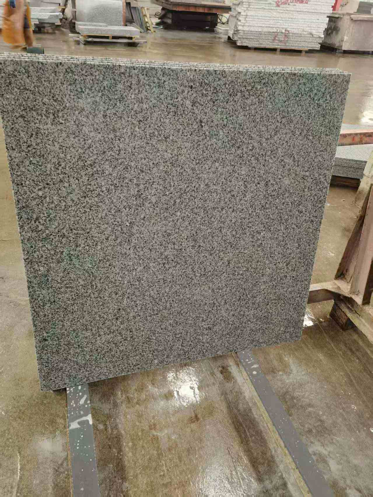 广元 芝麻白光面900*900，高地铁标准